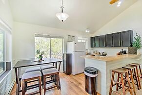 Near Hiking: Modern Heber-overgaard Cabin w/ Deck