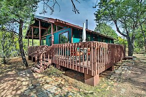Near Hiking: Modern Heber-overgaard Cabin w/ Deck