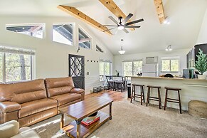 Near Hiking: Modern Heber-overgaard Cabin w/ Deck