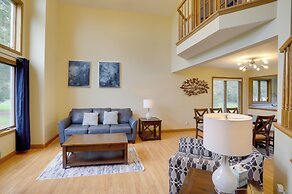 Coloma Escape: Pool, Hot Tub < 1 Mi to Lake!