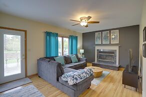 Coloma Escape: Pool, Hot Tub < 1 Mi to Lake!