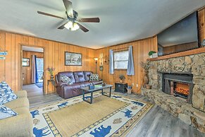 Cozy Maggie Valley Cabin, 1 Mi to Tube World!