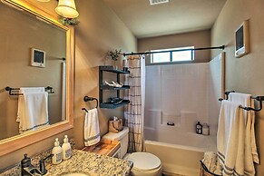 Dog-friendly Nutrioso Cabin w/ Wraparound Porch!