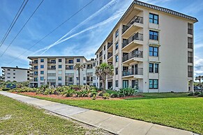 Oceanfront Ormond Beach Getaway w/ Balcony!