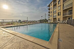 Oceanfront Ormond Beach Getaway w/ Balcony!