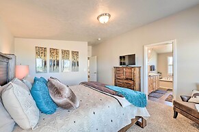 Griffel River Ranch w/ Views - An Anglers Dream!