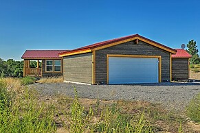 Griffel River Ranch w/ Views - An Anglers Dream!