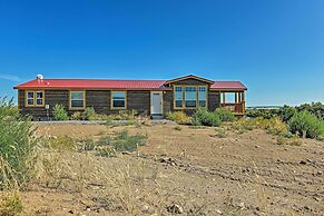 Griffel River Ranch w/ Views - An Anglers Dream!