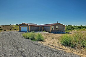 Griffel River Ranch w/ Views - An Anglers Dream!