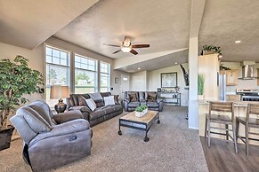 Griffel River Ranch w/ Views - An Anglers Dream!