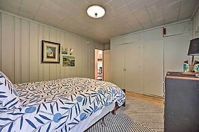 Lake Michigan Hideaway: Pool, Steps to Beach!