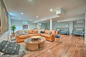 Lake Michigan Hideaway: Pool, Steps to Beach!