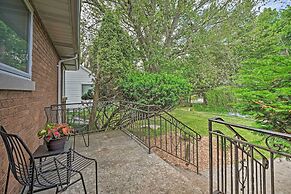 Lake Michigan Hideaway: Pool, Steps to Beach!