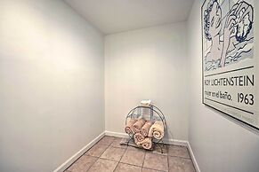 Lake Michigan Hideaway: Pool, Steps to Beach!