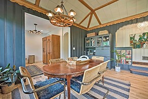 Lake Michigan Hideaway: Pool, Steps to Beach!