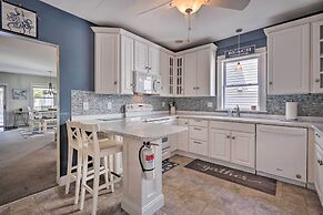Charming Ocean City Townhome: Walk to Beach!