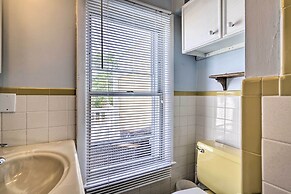 Charming Ocean City Townhome: Walk to Beach!