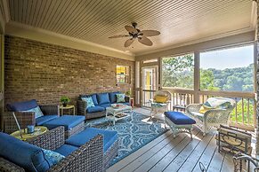 Luxe Lake Cumberland Retreat w/ Decks on 1 Acre!