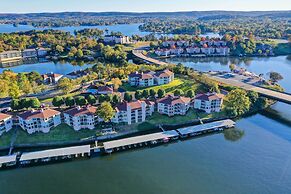 Pool & Dock Access: Lakefront Hot Springs Condo!