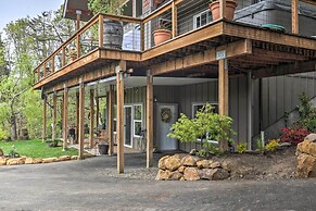 Lovely Canyon View Apartment w/ Patio & Yard