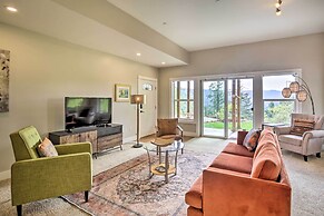 Lovely Canyon View Apartment w/ Patio & Yard