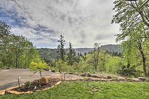 Lovely Canyon View Apartment w/ Patio & Yard