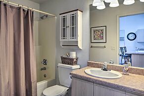 Condo w/ Family Amenities, 3 Mi to Branson Strip!