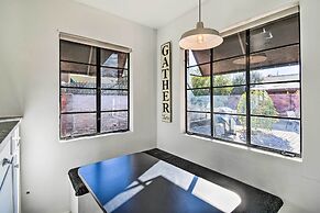 Sun-lit Phoenix Gem: Backyard Entertainment Patio!