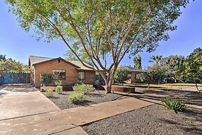 Sun-lit Phoenix Gem: Backyard Entertainment Patio!