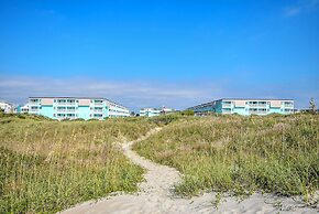 Coastal Condo w/ Public Atlantic Beach Access