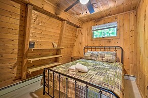 Wilmington Chalet w/ Hot Tub < 8 Mi to Mount Snow!