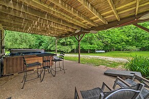 A-frame Cabin w/ Hot Tub, Walk to Kentucky Lake!
