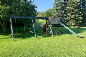 Southeast Michigan Escape ~ 3 Mi to Adrian!