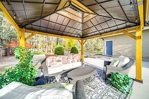 Nine Mile Falls Hideaway: Scenic Retreat on River