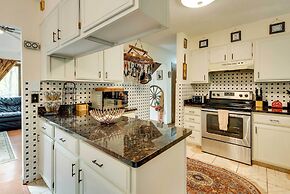 Albrightsville Family Hideaway w/ Private Hot Tub!