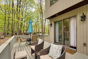 Albrightsville Family Hideaway w/ Private Hot Tub!