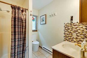 Albrightsville Family Hideaway w/ Private Hot Tub!