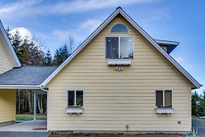 Charming Port Angeles Studio w/ Deck & Views!