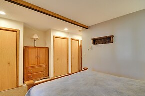 Schuss Mountain Resort Condo: Steps to Golf!