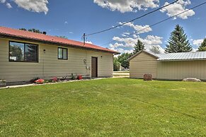 Quiet Sugar City Home < 80 Mi to Yellowstone!