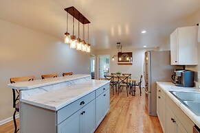 Chic Ste Genevieve Home w/ Nice Interior Amenities