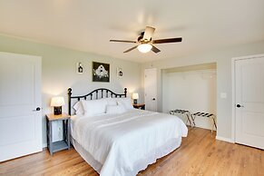 Chic Ste Genevieve Home w/ Nice Interior Amenities