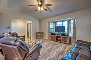 3 Mi to Westgate: Desert Home w/ Hot Tub in Peoria