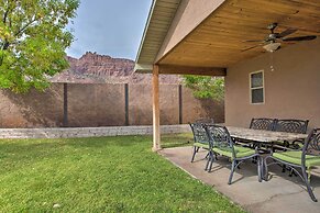 Modern Moab Townhome With Shared Pool & Hot Tub!
