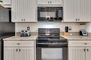 12 Mi to Disney: Home w/ Pool & Spa in Clermont