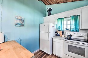 Pet-friendly Townhome, 2 Blocks to Atlantic Beach!