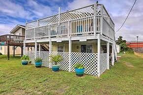 Pet-friendly Townhome, 2 Blocks to Atlantic Beach!