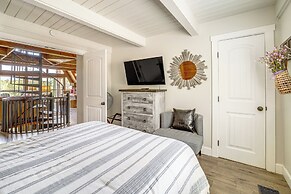 Flagstaff A-frame Cabin w/ Deck & Lovely Views!