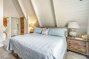 Flagstaff A-frame Cabin w/ Deck & Lovely Views!