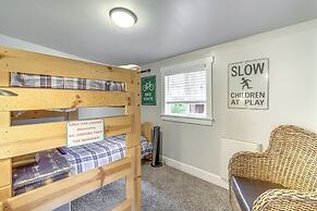 Flagstaff A-frame Cabin w/ Deck & Lovely Views!